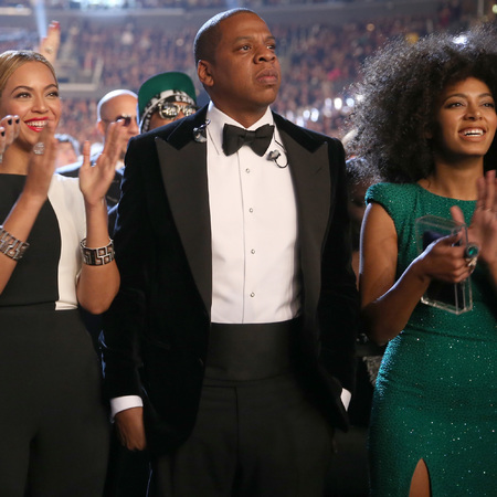 update: solange knowles deletes all beyonce pics after jay z